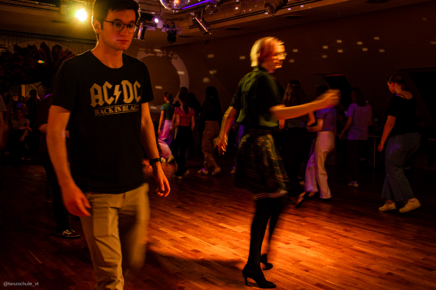 20230401 Tanzparty 5156